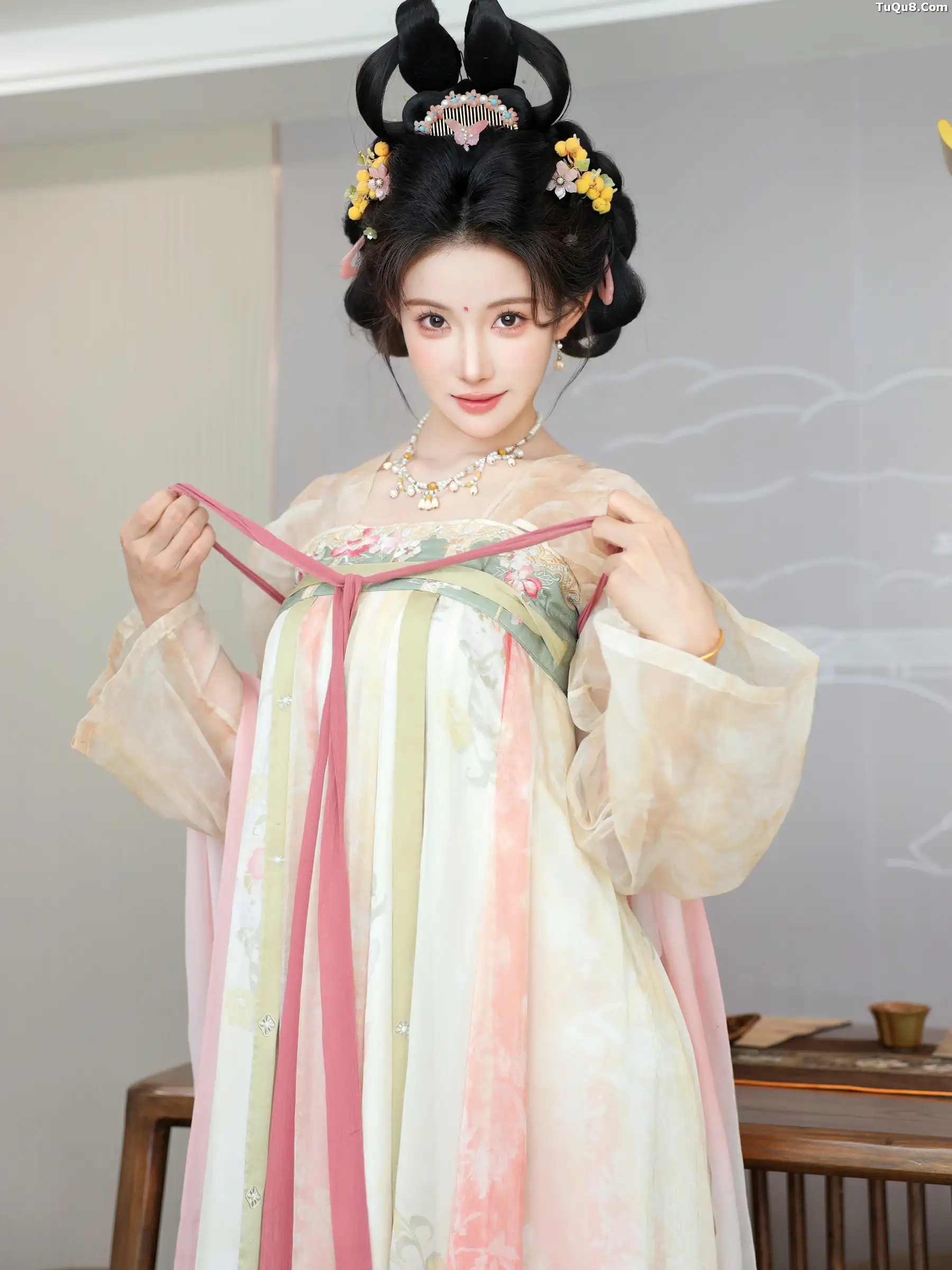 [秀人网] .B107 秀人番外 梨霜儿#[88P]-1