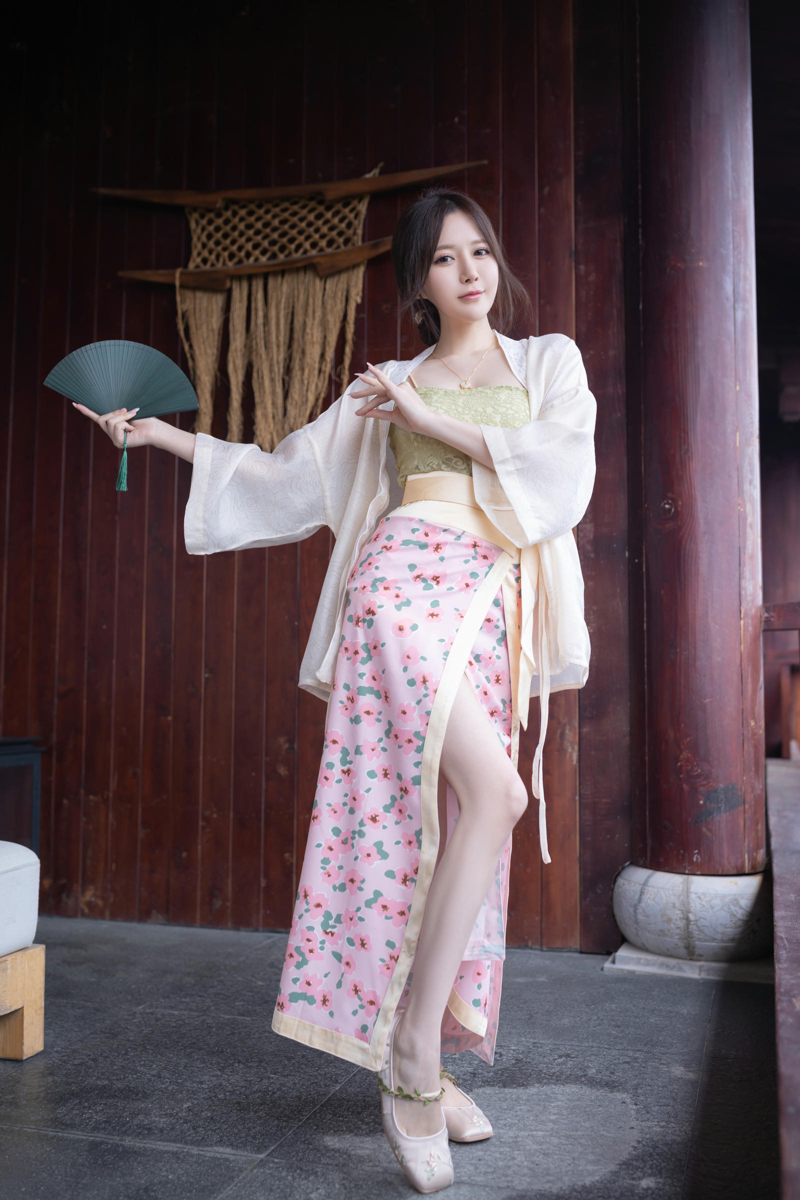 [秀人网] .B150 秀人番外 鱼子酱#[118P]-5