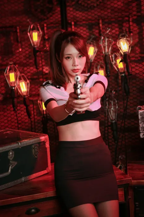 [爱美足] NO.110 凯西 黑丝女警cos 高跟美腿外拍 街拍#[77P]-9