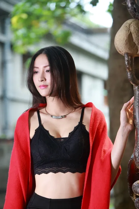 [爱美足] NO.066  萝拉 露肚短裙 高跟美腿旅拍 街拍#[58P]-18