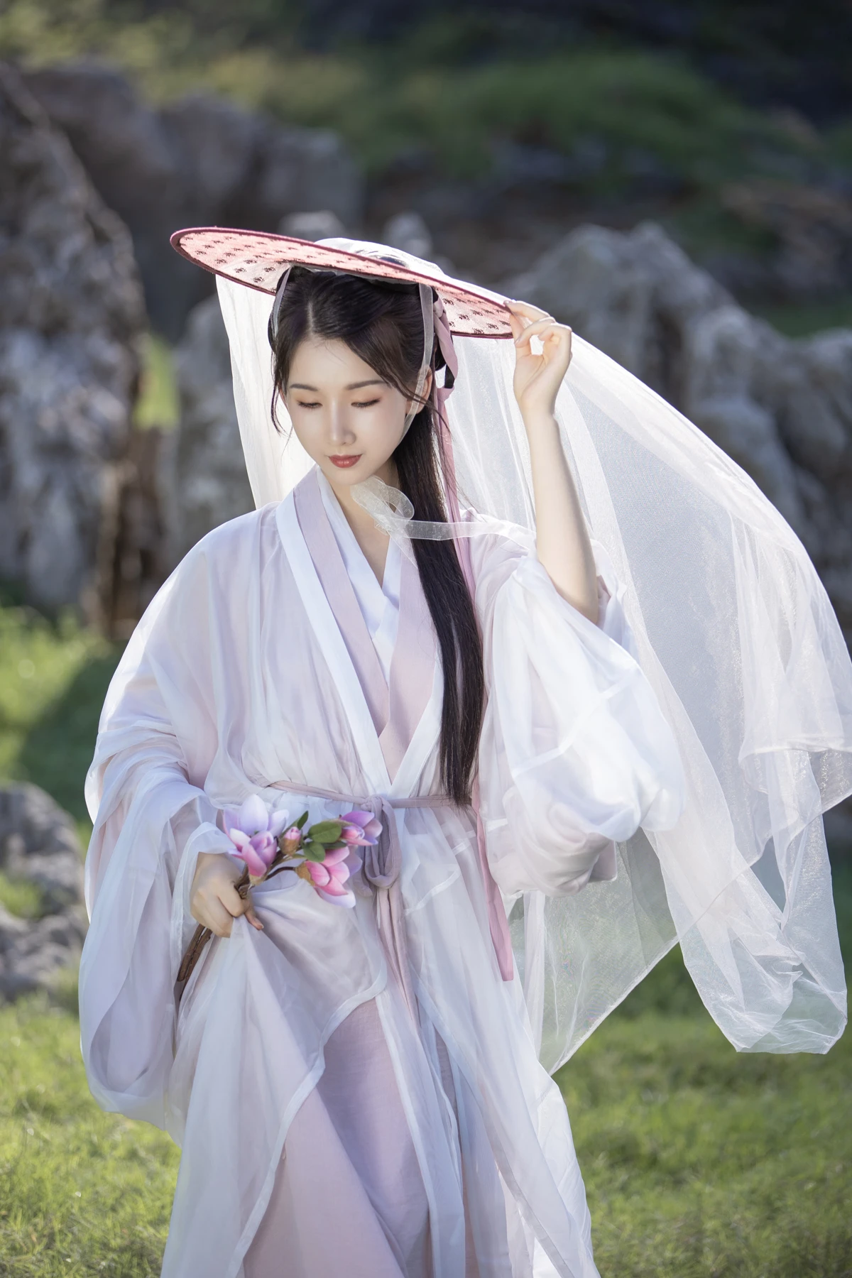 [艺图语] 2022.12.29 Vol.2788 – 牧羊歌 五月兔#[28P]-1