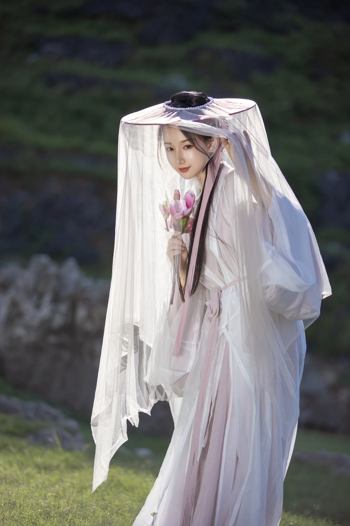[艺图语] 2022.12.29 Vol.2788 – 牧羊歌 五月兔#[28P]-6