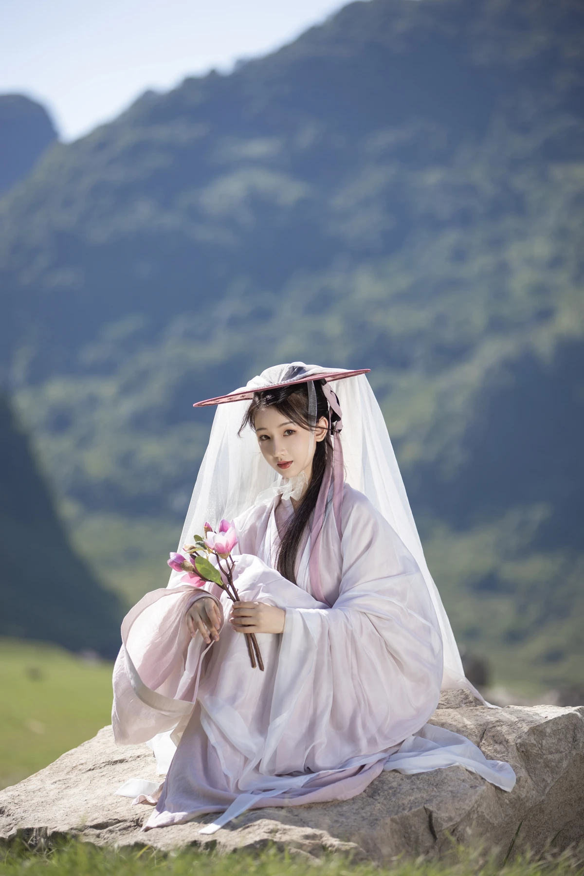 [艺图语] 2022.12.29 Vol.2788 – 牧羊歌 五月兔#[28P]-4