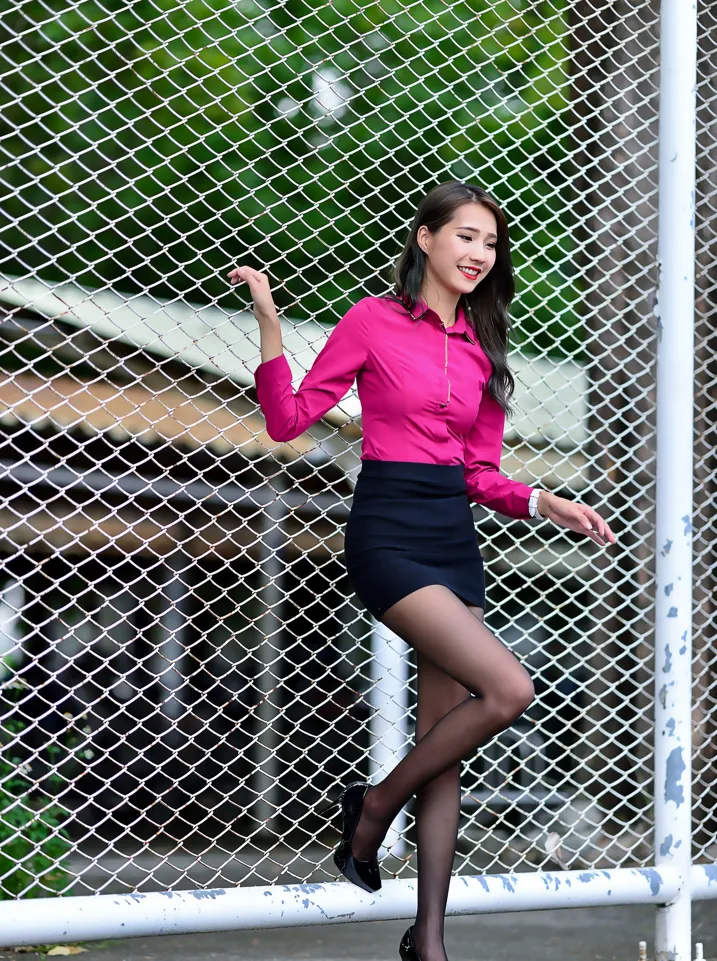 [爱美足] NO.199 Anita黄韵菲 OL黑丝高跟美腿 街拍#[105P]-11