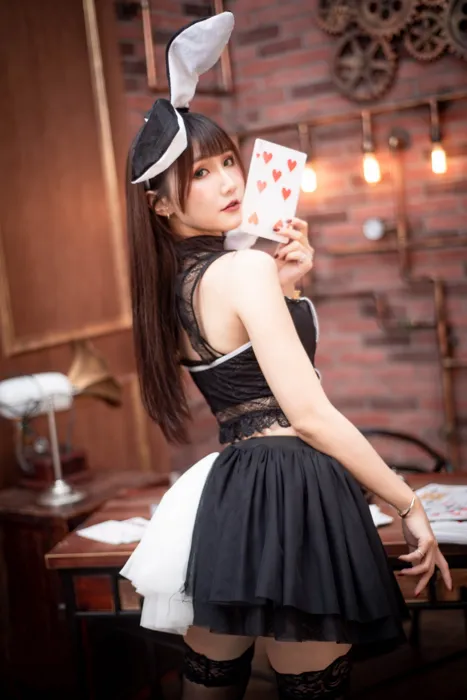 [爱美足] NO.079  乔乔儿 兔女郎 高跟美腿外拍 街拍#[48P]-8