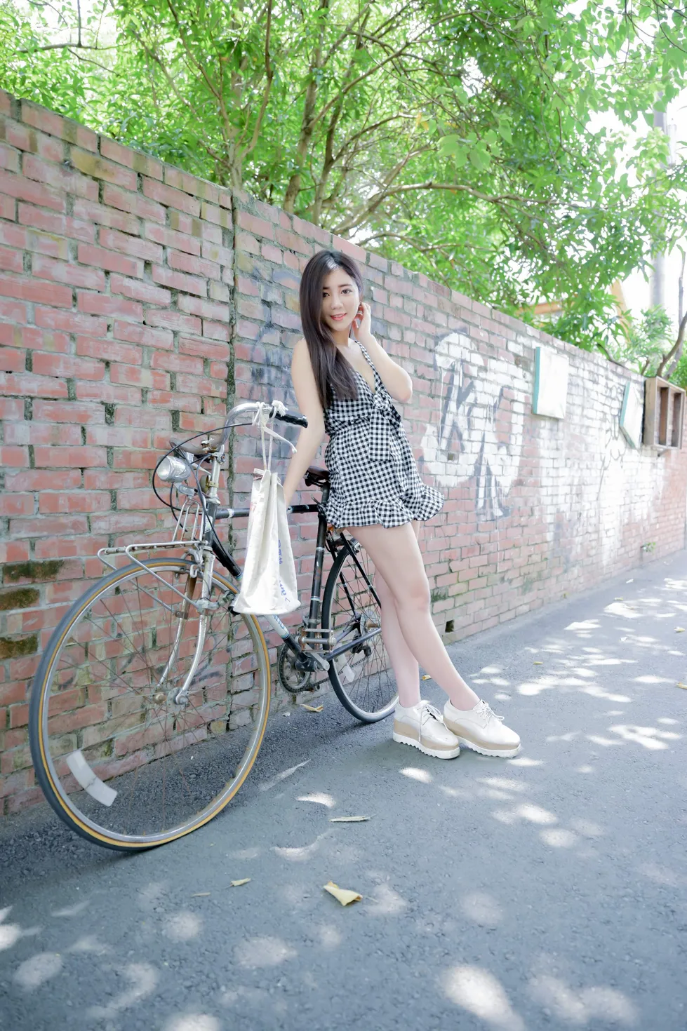 [爱美足] NO.214 乐乐 休闲布鞋美腿 街拍#[95P]-11