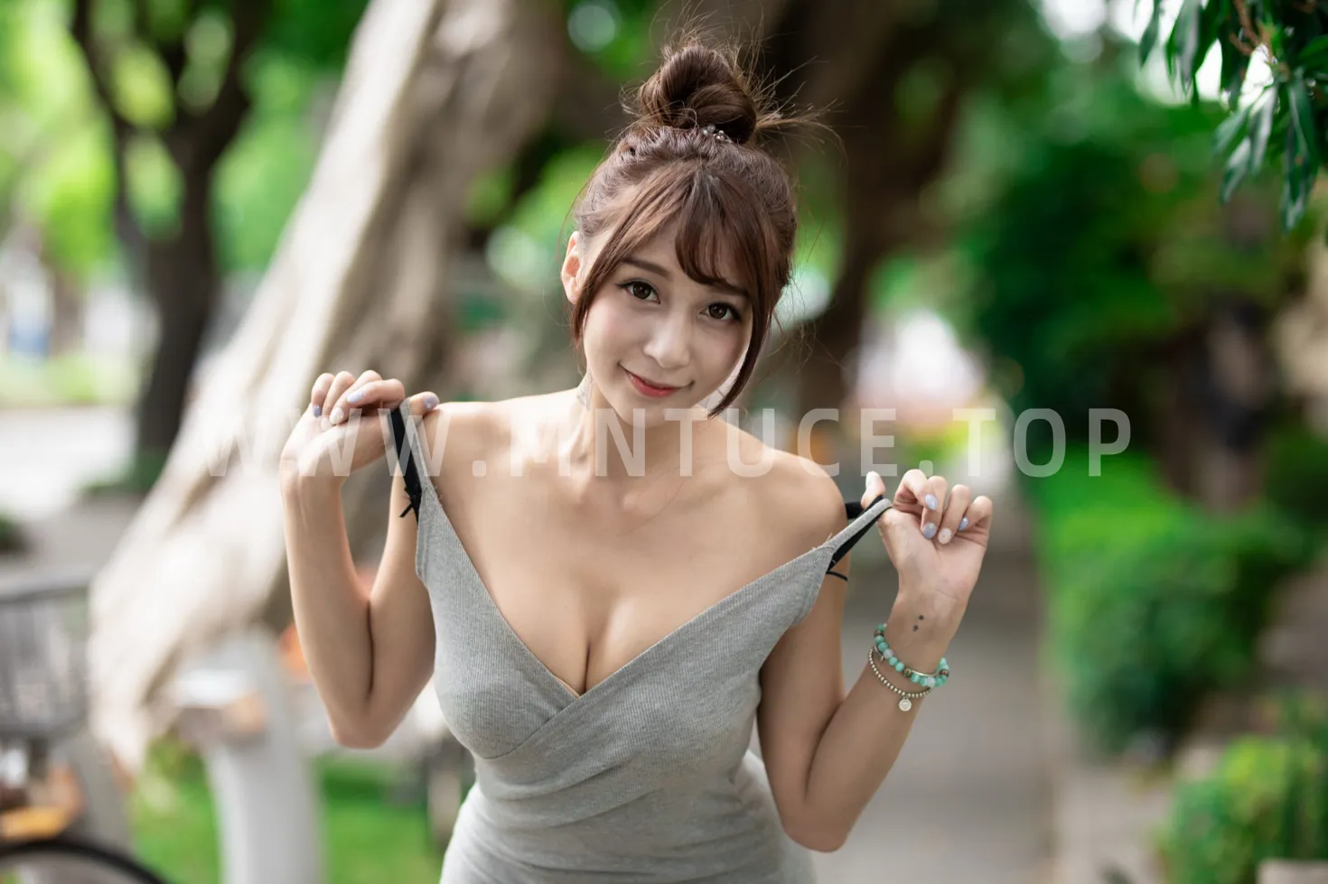 [爱美足] NO.179 陈奕洁 连衣短裙高跟美腿 街拍#[35P]-7