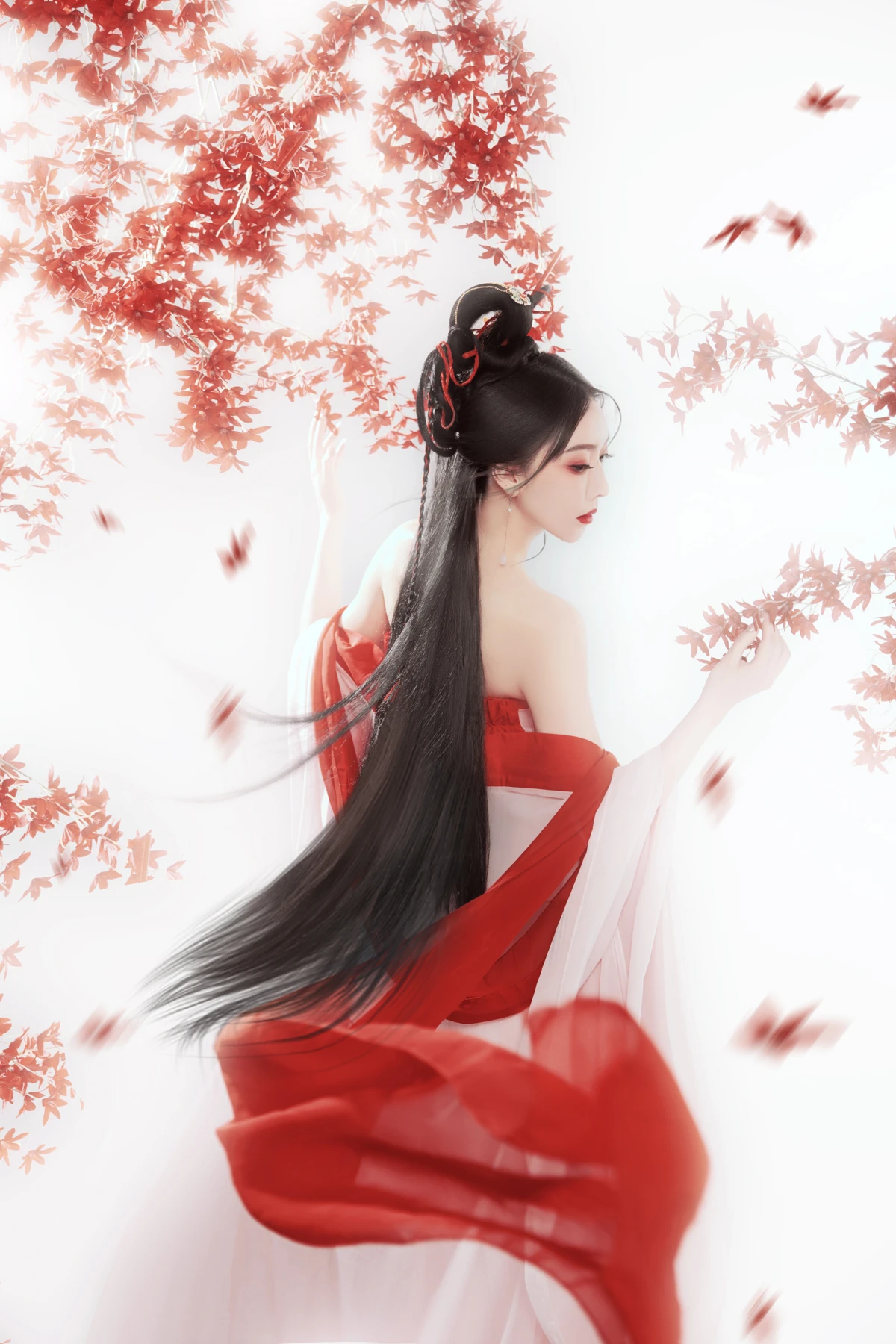 [艺图语] 2022.12.21 Vol.2724 – 枫叶飘红 雪宝#[22P]-11