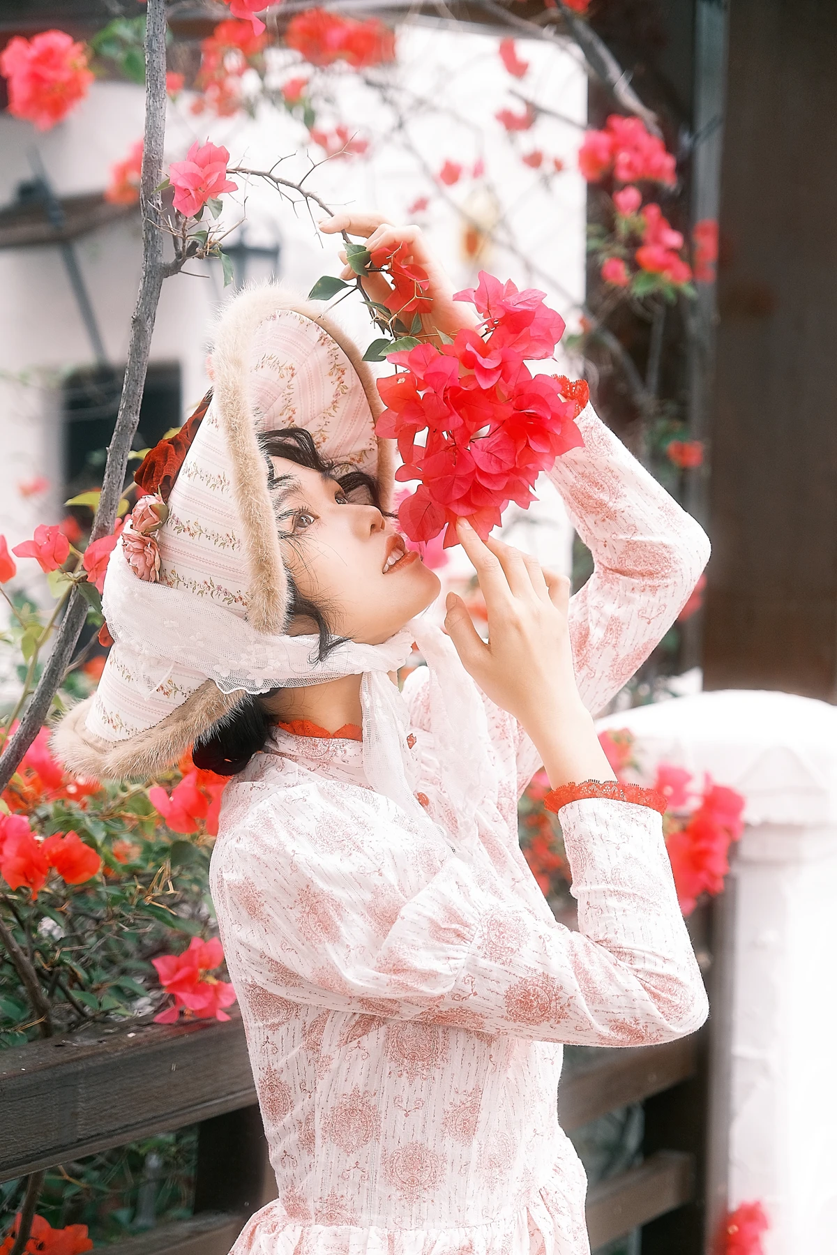 [艺图语] 2022.12.30 Vol.2794 – 玫瑰花会一直开 Kumomon#[29P]-13