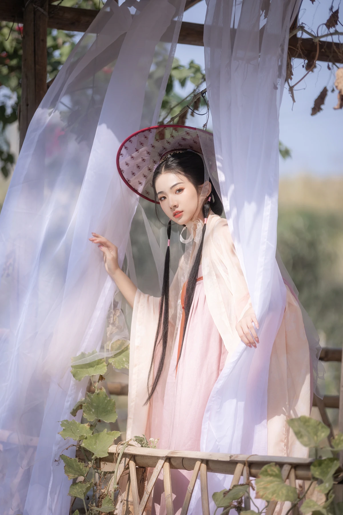 [艺图语] 2022.12.28 Vol.2778 – 若梦 崴一下#[27P]-5