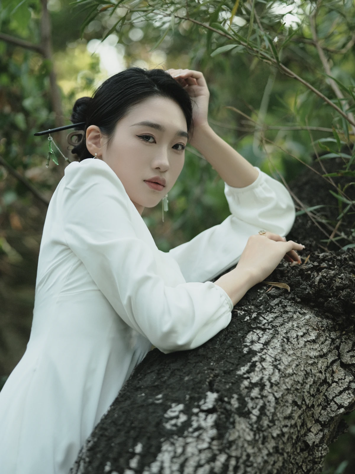 [艺图语] 2022.12.19 Vol.2713 – 落叶飞花 likeu#[47P]-10