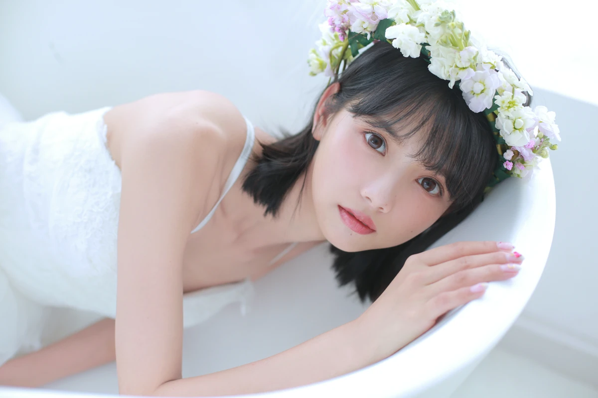 [艺图语] 2023.01.10 Vol.2880 – 花的嫁纱 猫梓子#[22P]-18