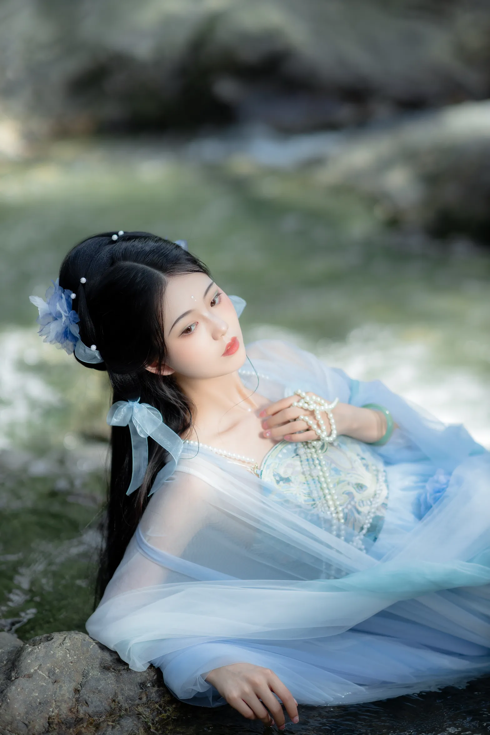 [艺图语] 2022.12.07 Vol.2622 – 小蚌精 Bllc#[21P]-3