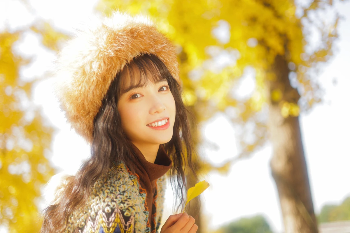 [艺图语] 2023.01.12 Vol.2901 银杏不负秋 一只阿梦崽#[45P]-13
