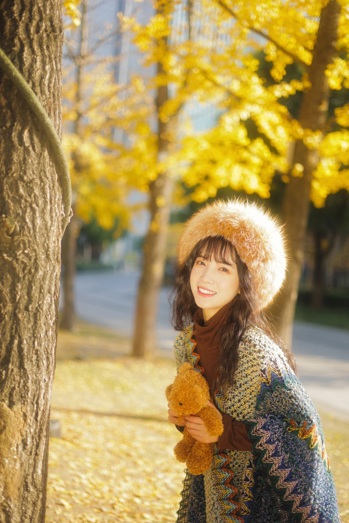[艺图语] 2023.01.12 Vol.2901 银杏不负秋 一只阿梦崽#[45P]-1