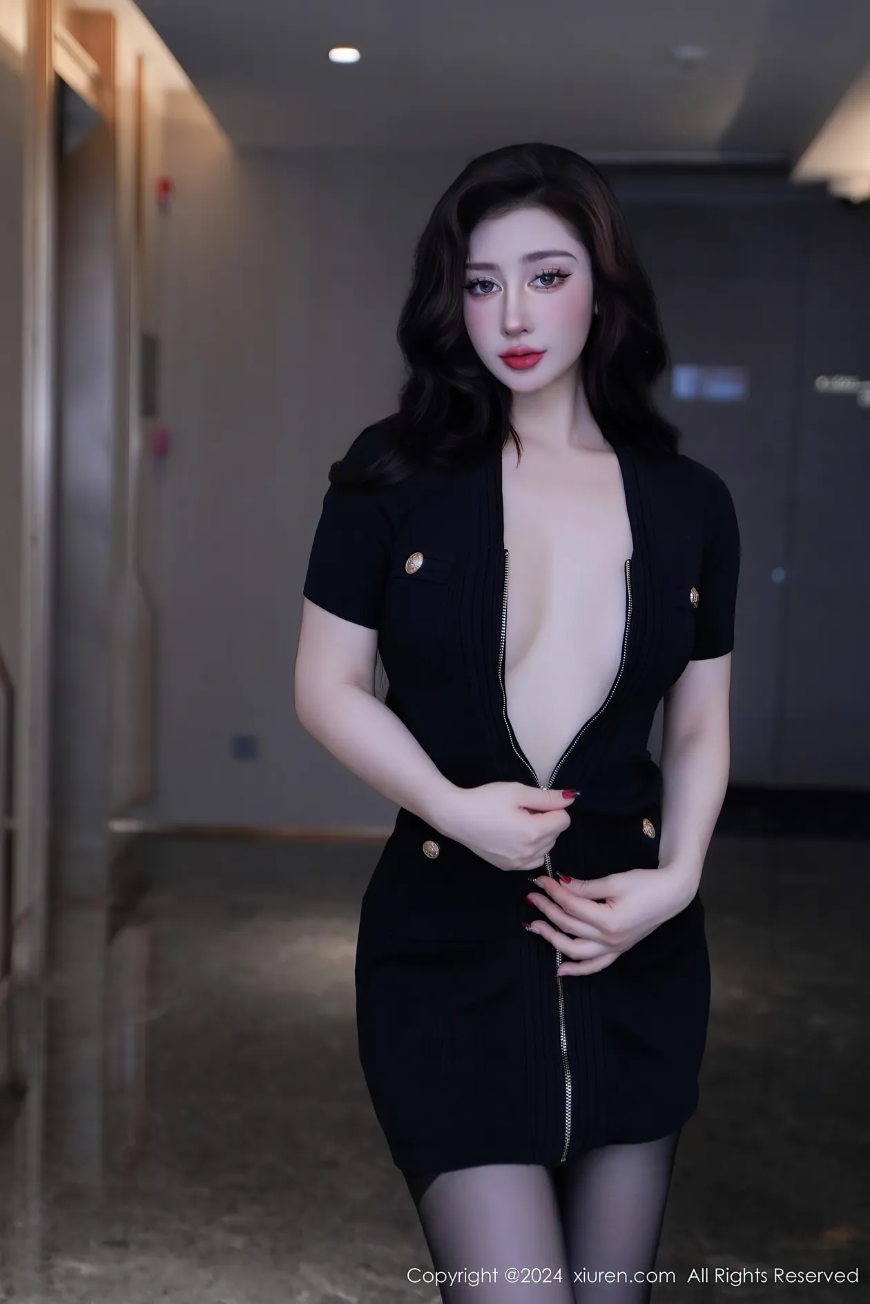[XiuRen] 2024.03.04 NO.8170 Is Leilei awake?#[81P]-1