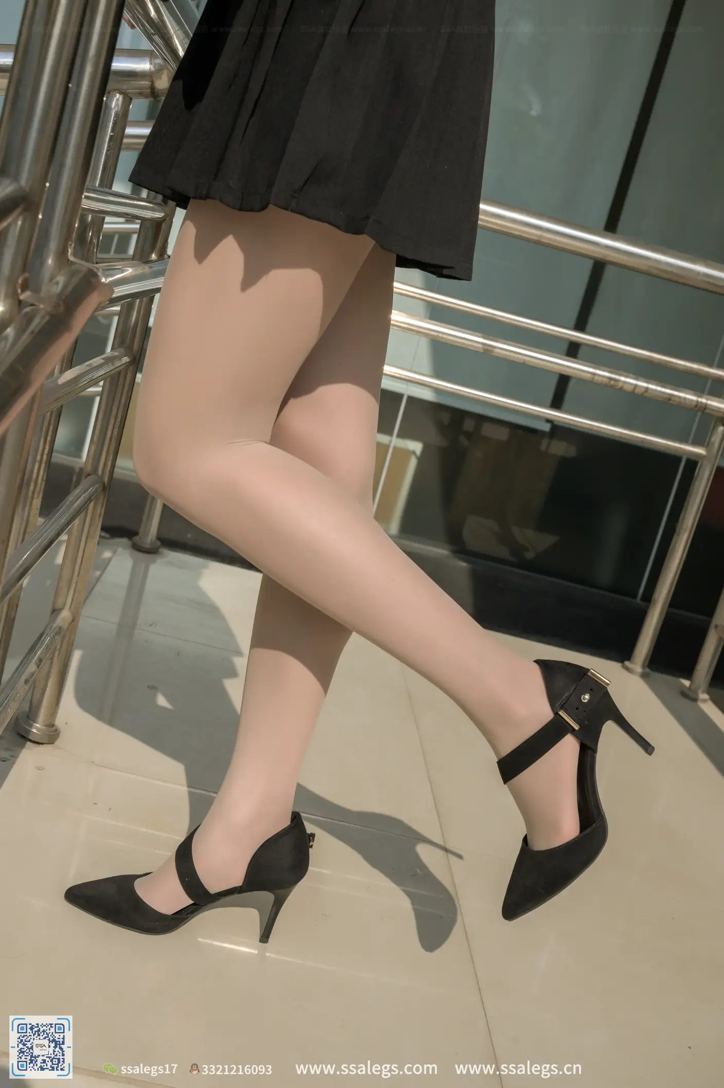 [爱美足] NO.495 君君 外拍写真（上) 丝社#[103P]-7