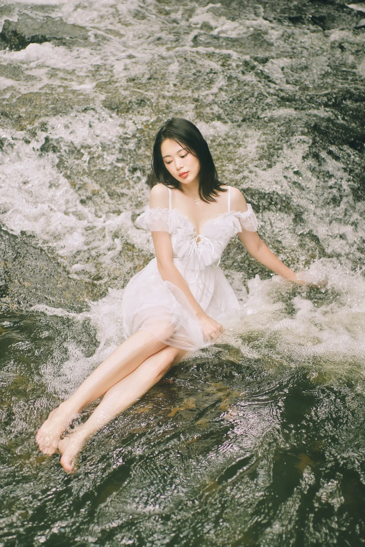[艺图语] 2022.12.15 Vol.2684 – 流淌的柔情 小桃#[22P]-11