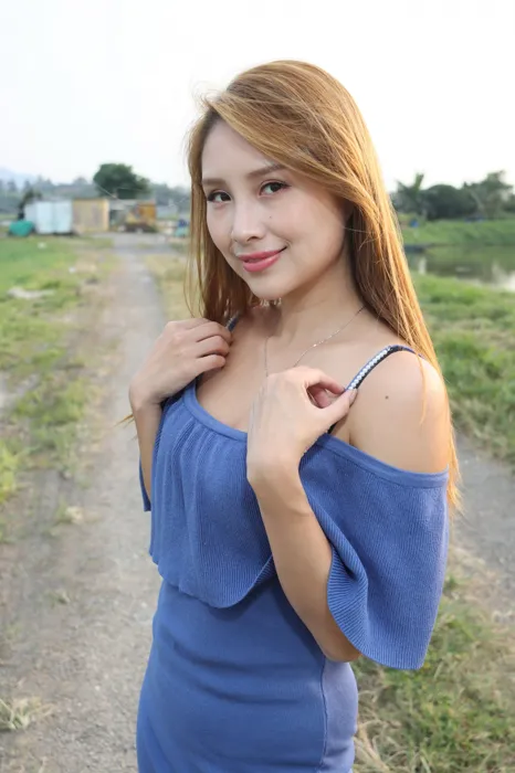 [爱美足] NO.094 長腿美模Van Van 香車美腿 高跟美腿外拍 街拍#[100P]-7