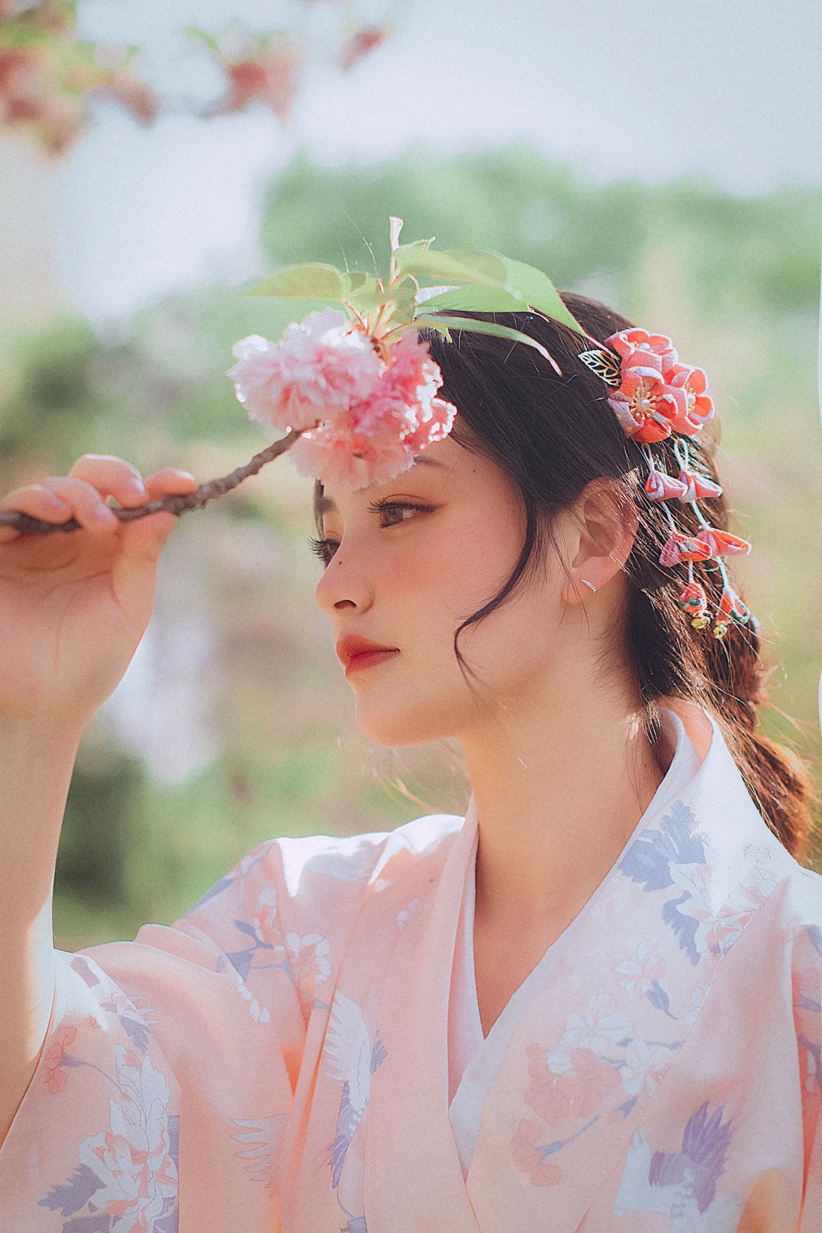 [艺图语] 2022.12.16 Vol.2689 – 春日的炽热与温柔 雨三岁ya#[38P]-2