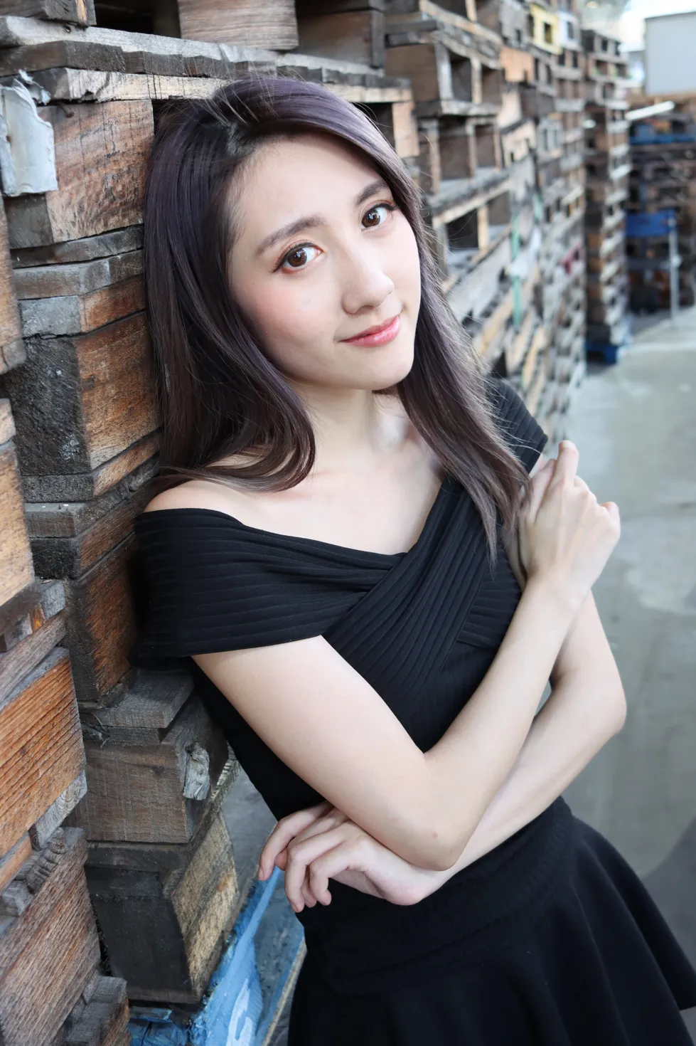 [爱美足] NO.140 Elaine Chung 连衣裙丝袜凉高美腿 街拍#[73P]-1