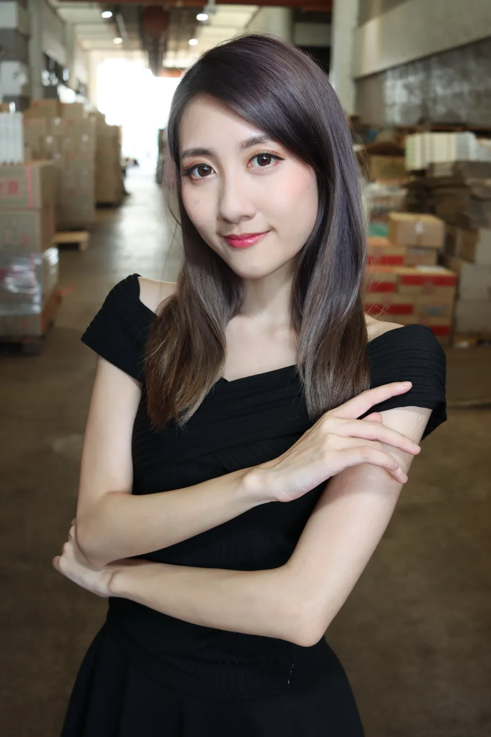 [爱美足] NO.140 Elaine Chung 连衣裙丝袜凉高美腿 街拍#[73P]-18