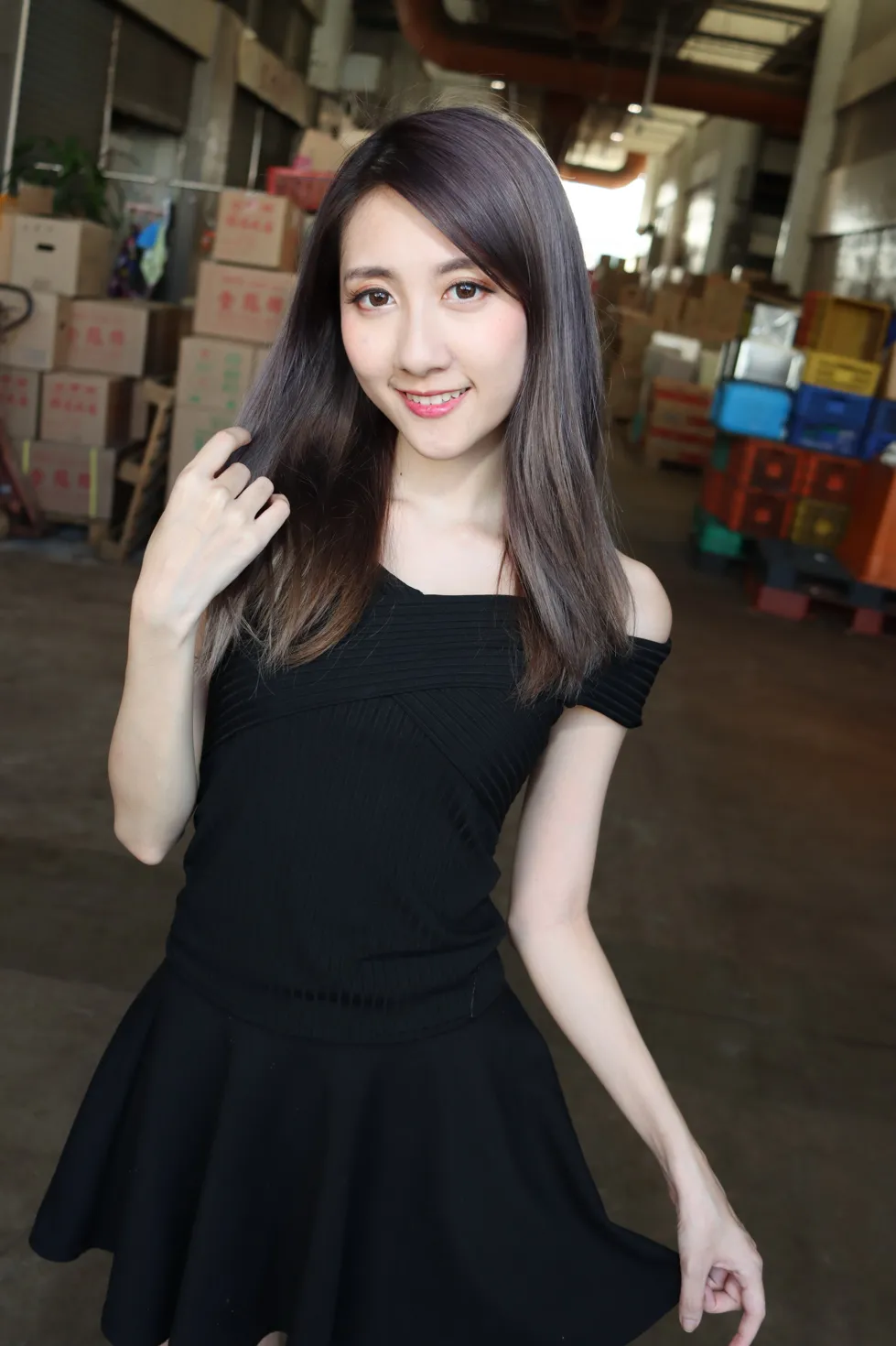[爱美足] NO.140 Elaine Chung 连衣裙丝袜凉高美腿 街拍#[73P]-6