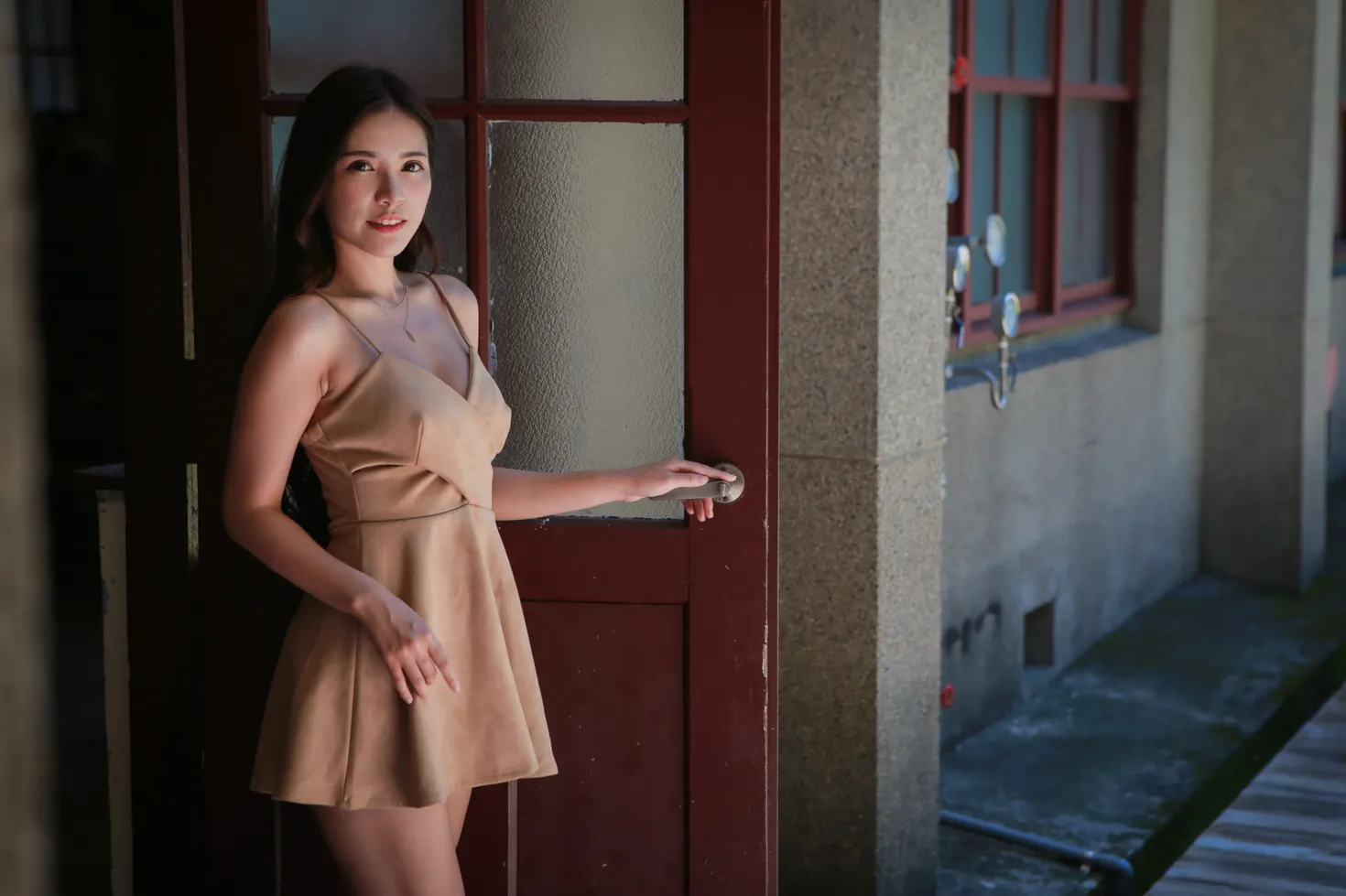 [爱美足] NO.134 黄书庭 吊带连衣裙凉高美腿 街拍#[29P]-17