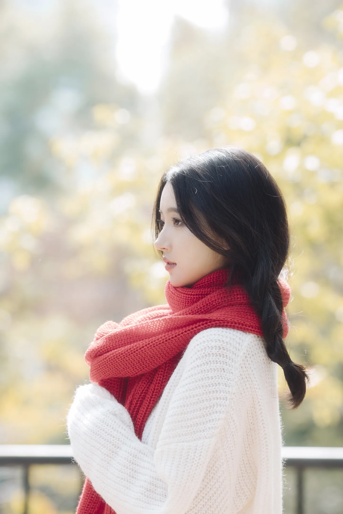[艺图语] 2022.12.05 Vol.2604 – 红色暖冬 幽灵胡子#[46P]-2