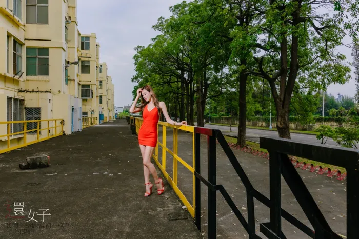 [爱美足] NO.047 艾比 紅連衣短裙 高跟美腿外拍 街拍#[106P]-6