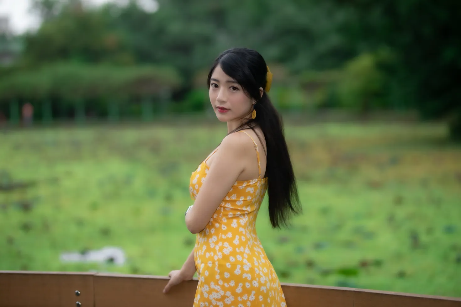 [爱美足] NO.170 湘芹 吊带连衣裙高跟美腿 街拍#[48P]-3