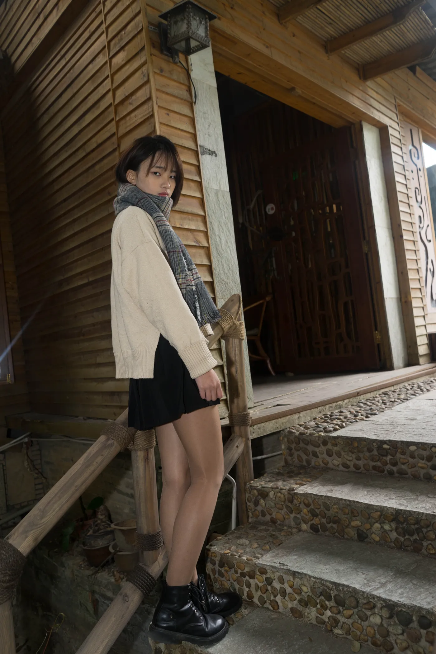[爱美足] NO.001 高中妹子街边偶遇直接约拍不犹豫 街拍#[106P]-8