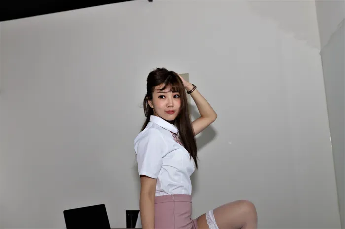 [爱美足] NO.010 长腿美模 小玉vs凯蒂 辨公室OL秘书 性感外拍2 街拍#[84P]-11