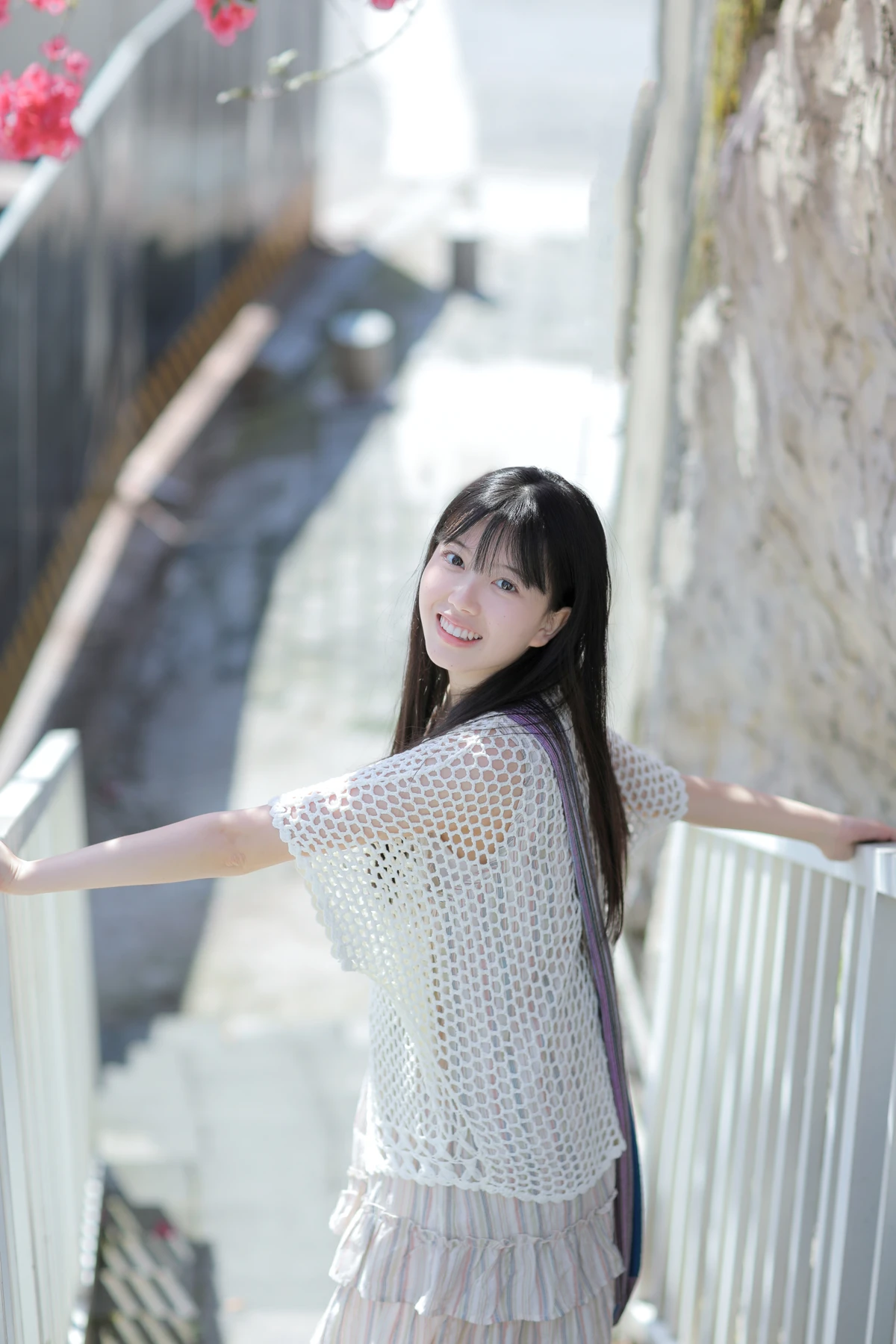 [艺图语] 2023.01.05 Vol.2839 – 花与那女孩 秋阳邑禾#[25P]-6