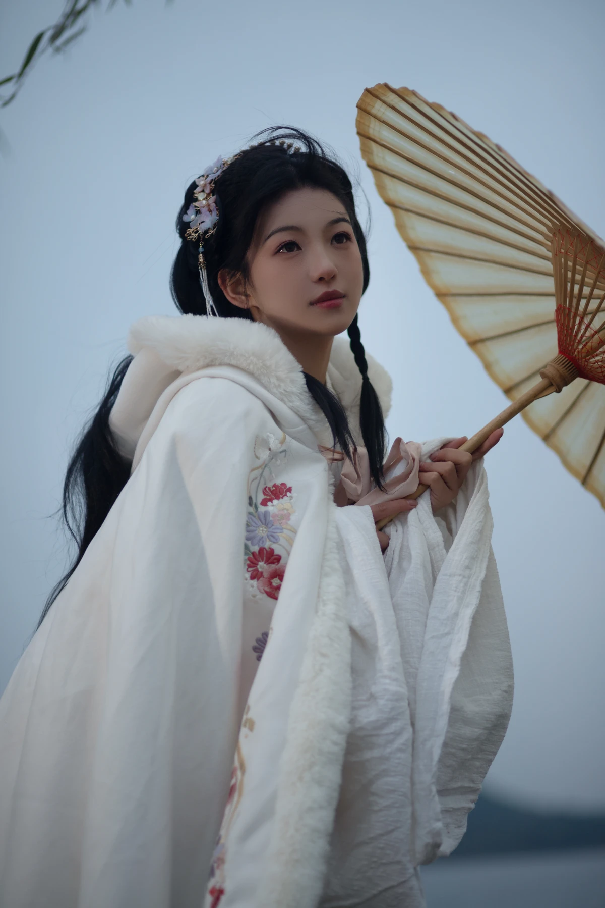 [艺图语] 2023.01.15 Vol.2919 寒衣 一口蛋糕#[27P]-18