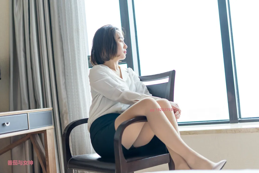 [爱美足] NO.034 木子的小包裙 街拍#[97P]-5