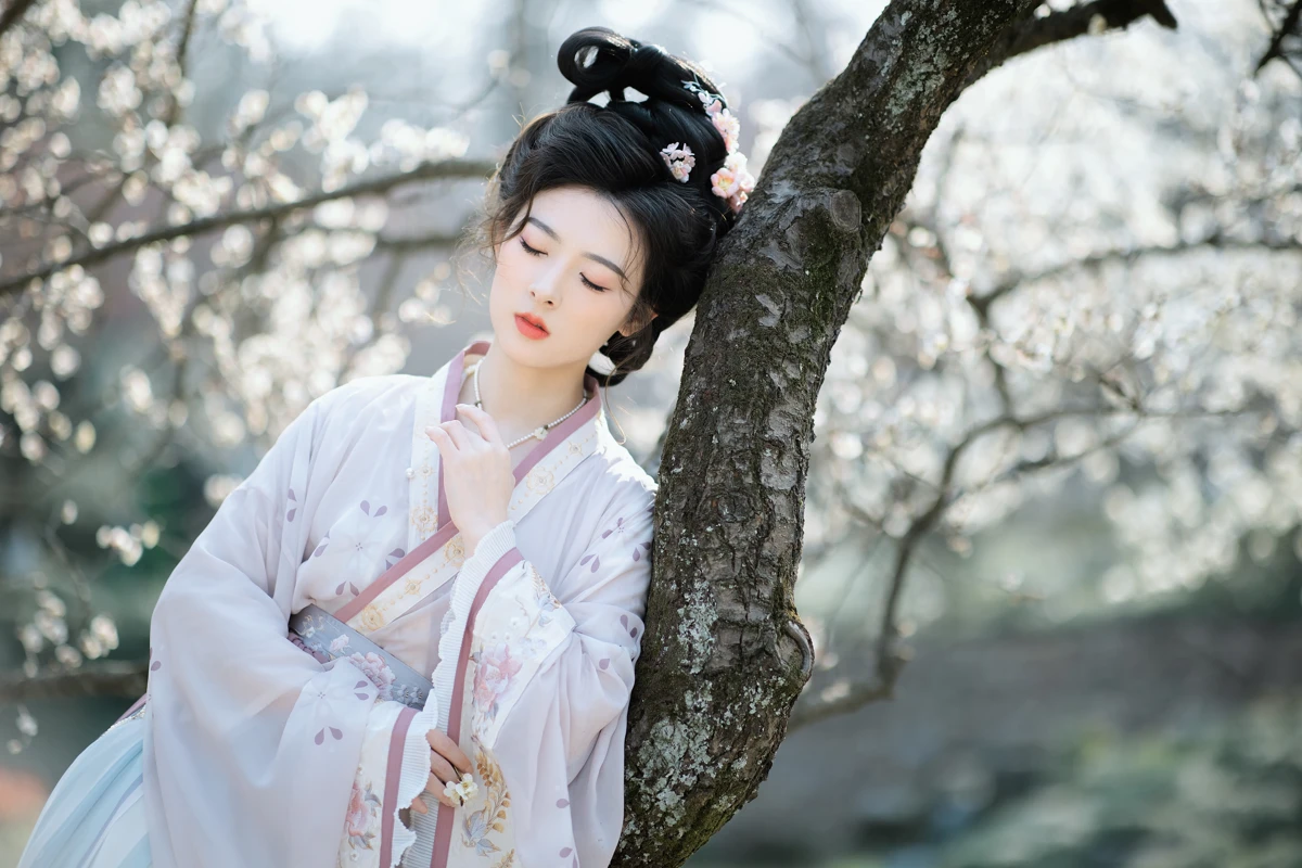 [YITUYU] 2023.03.08 Vol.3022 Exploring Plum Blossoms in Early Spring Ming Shu Cai Cai#[46P]-9