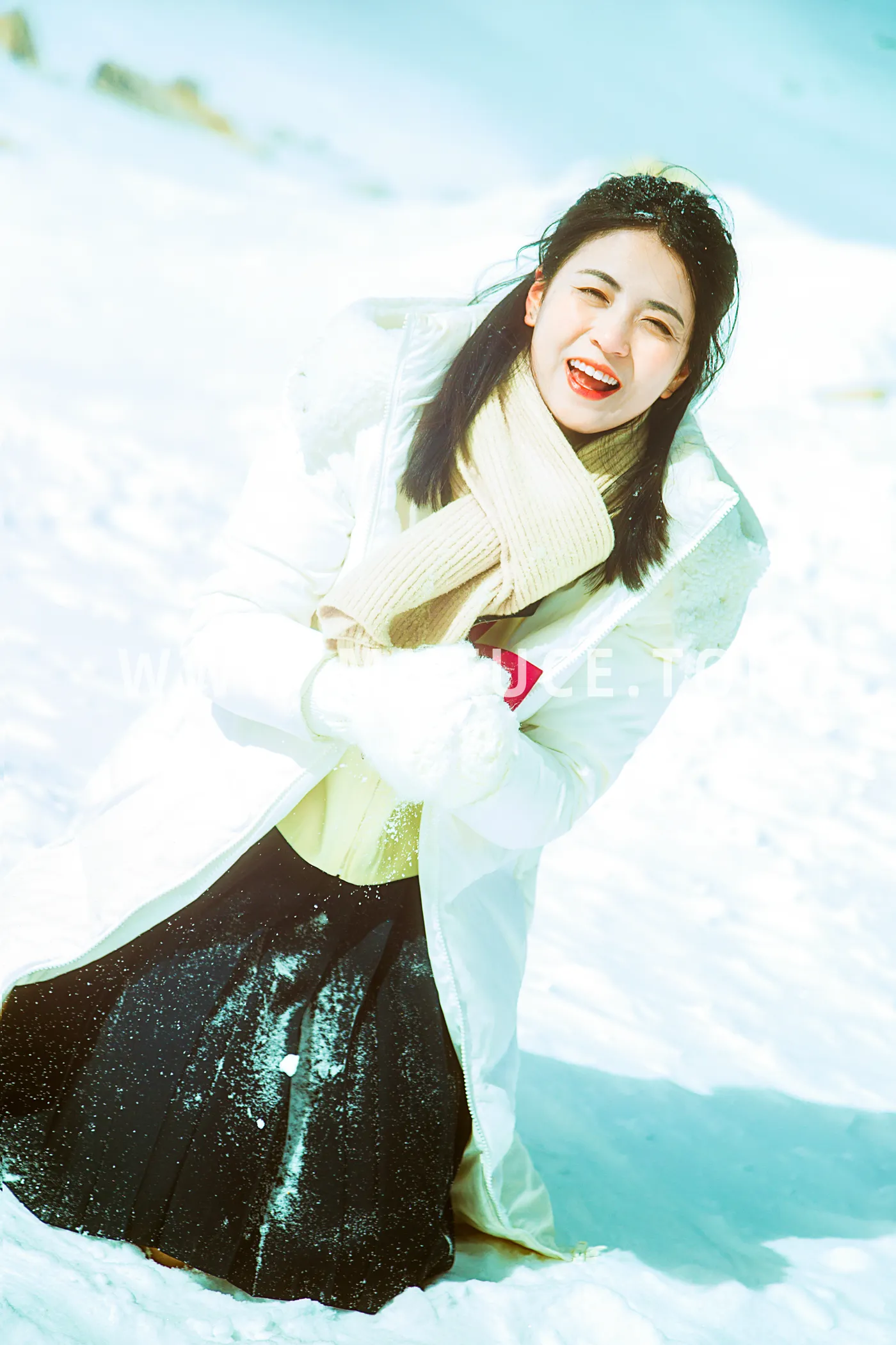 [艺图语] 2022.12.08 Vol.2629 – 倾听雪的喧闹 瞳人儿#[25P]-18