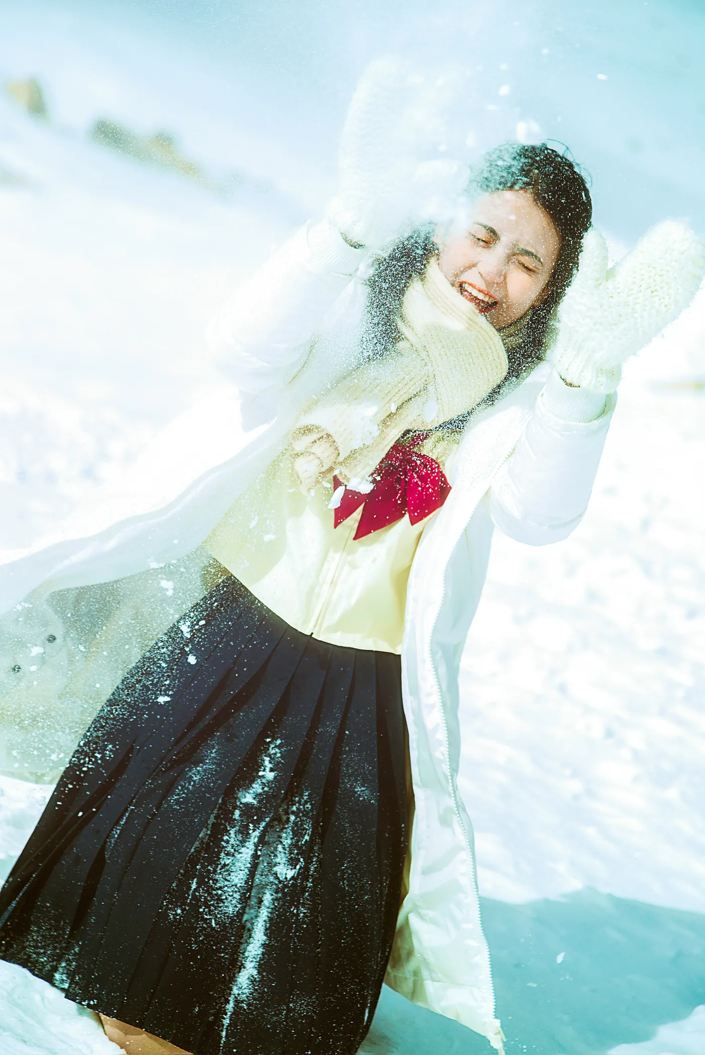 [艺图语] 2022.12.08 Vol.2629 – 倾听雪的喧闹 瞳人儿#[25P]-1