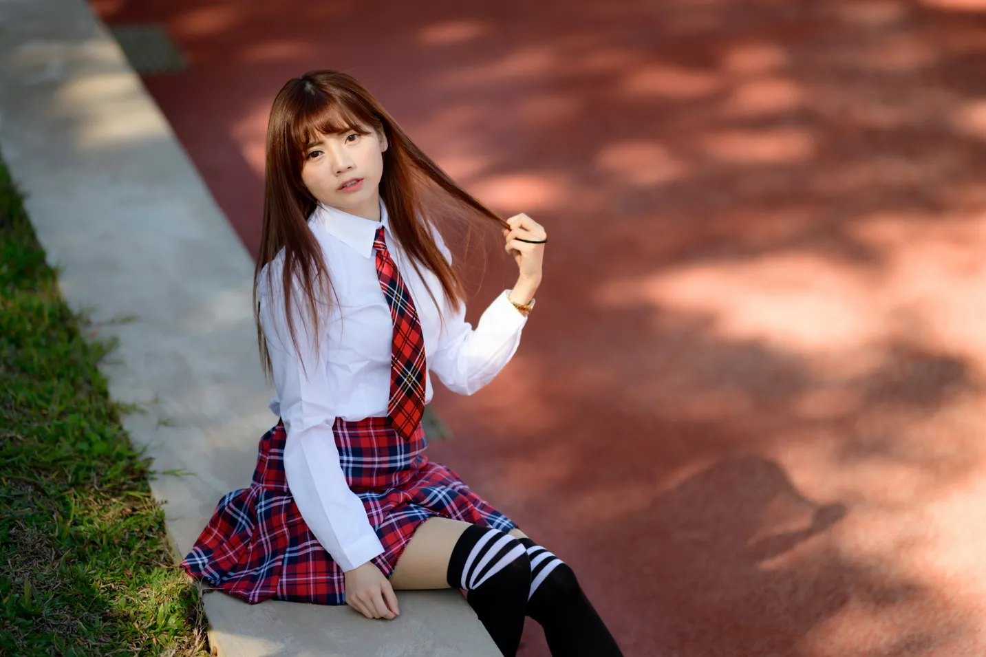 [爱美足] NO.233 学生制服高跟 街拍#[105P]-17