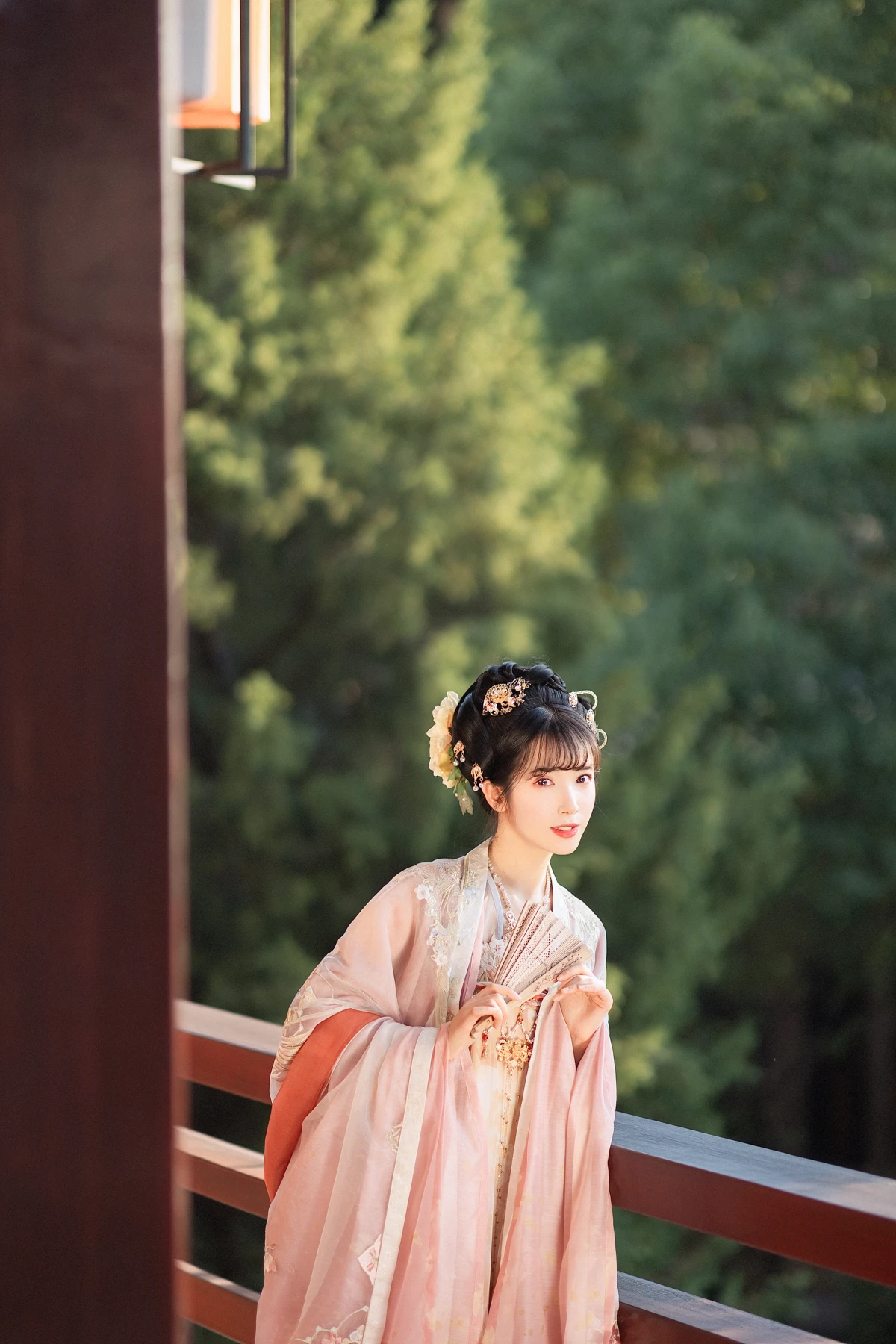 [艺图语] 2023.02.10 Vol.3011 红豆相思 一只阿梦崽#[50P]-1