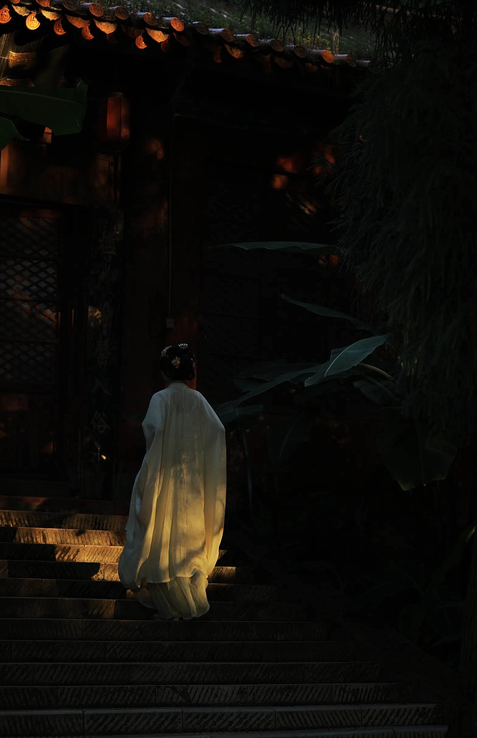 [艺图语] 2022.11.30 Vol.2561 – 淡淡春山 YunFleur#[40P]-17