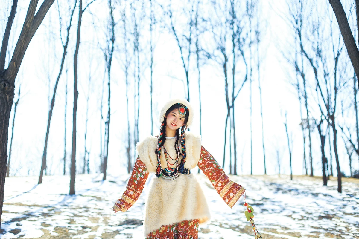 [艺图语] 2023.01.01 Vol.2808 – 格桑花 欣欣#[22P]-10
