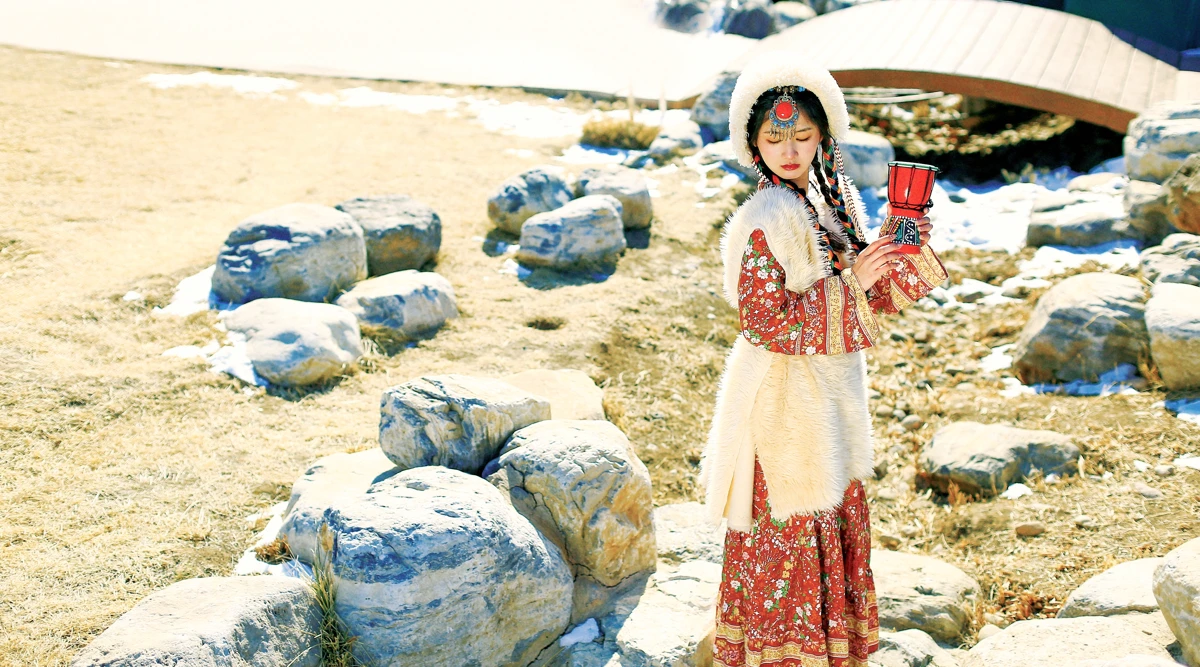 [艺图语] 2023.01.01 Vol.2808 – 格桑花 欣欣#[22P]-10