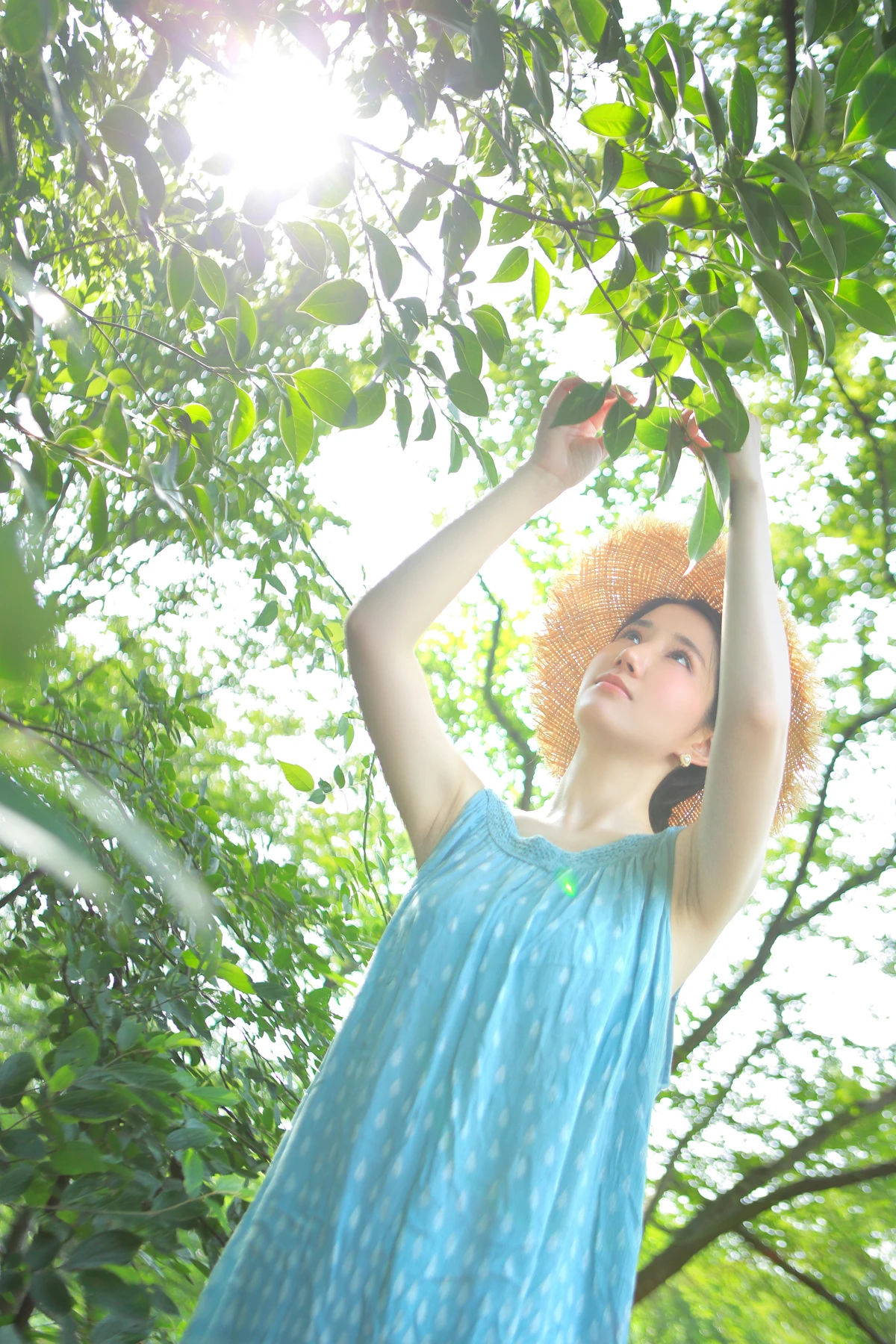 [艺图语] 2022.12.24 Vol.2745 – 盛夏光年 倩#[22P]-2