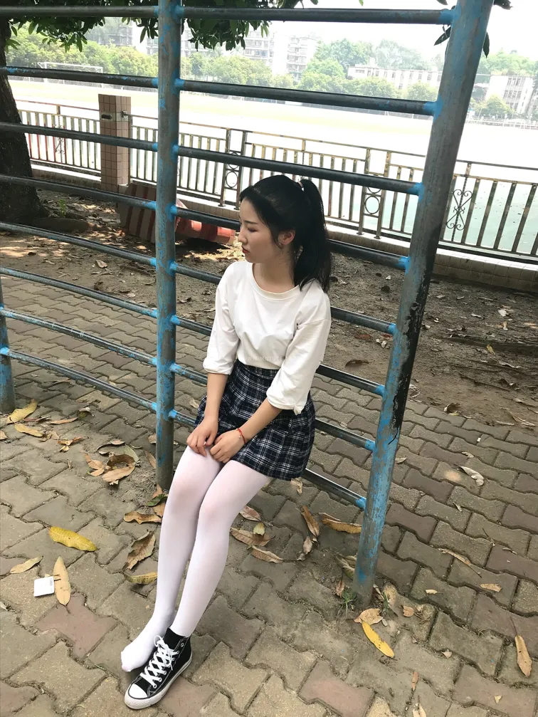 [爱美足] NO.007 操场散拍合集 街拍#[91P]-7