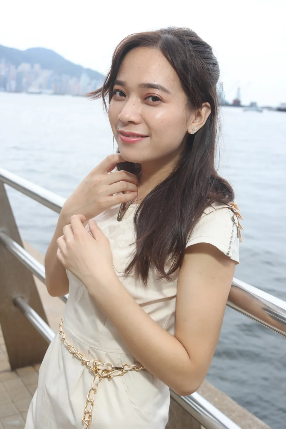 [爱美足] NO.107 Vency Shen 米色连衣裙丝袜高跟美腿 街拍#[70P]-2