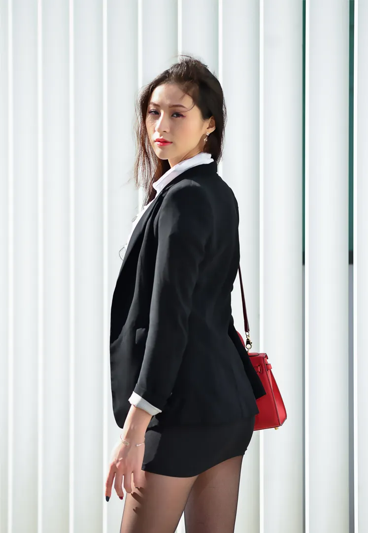 [爱美足] NO.146 Lola 雪岑 OL黑丝高跟美腿 街拍#[105P]-1