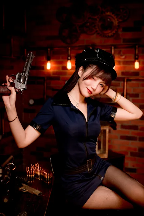 [爱美足] NO.116 乔乔儿 黑丝制服 街拍#[52P]-1