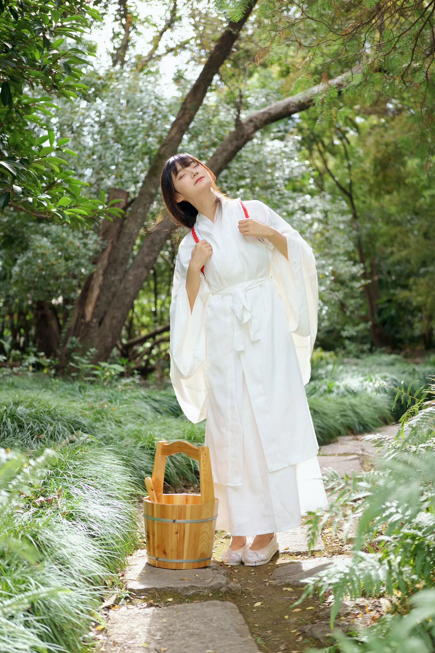 [艺图语] 2022.12.03 Vol.2586 – 浣衣少女 小山早见#[29P]-14